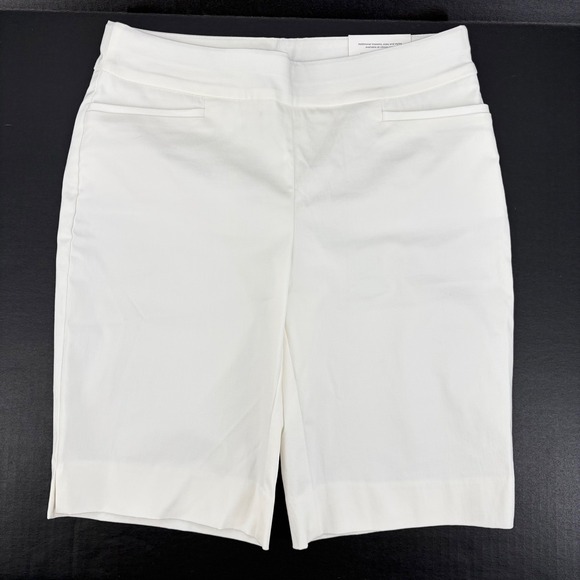 Chico's Pants - Chico's Brigitte Shorts Size 6 White So Slimming Bermuda Pull On Classic Preppy